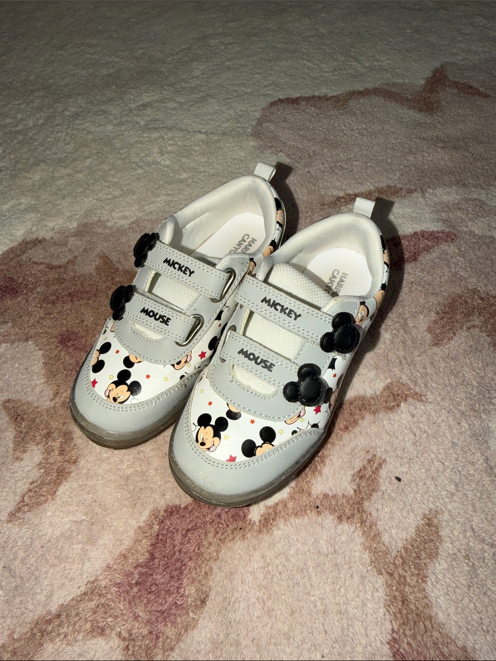 Harper Canyon Disney Mickey Mouse Light Up Kids Sneakers with Velcro